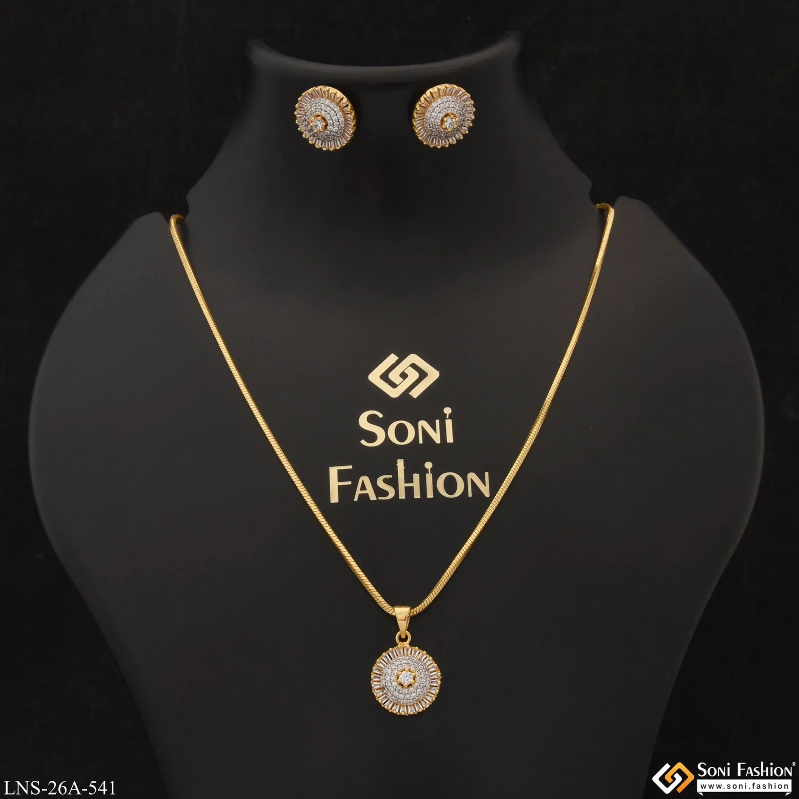 1 Gram Gold Plated Eye-Catching Design Necklace Set for Ladies - Style A541