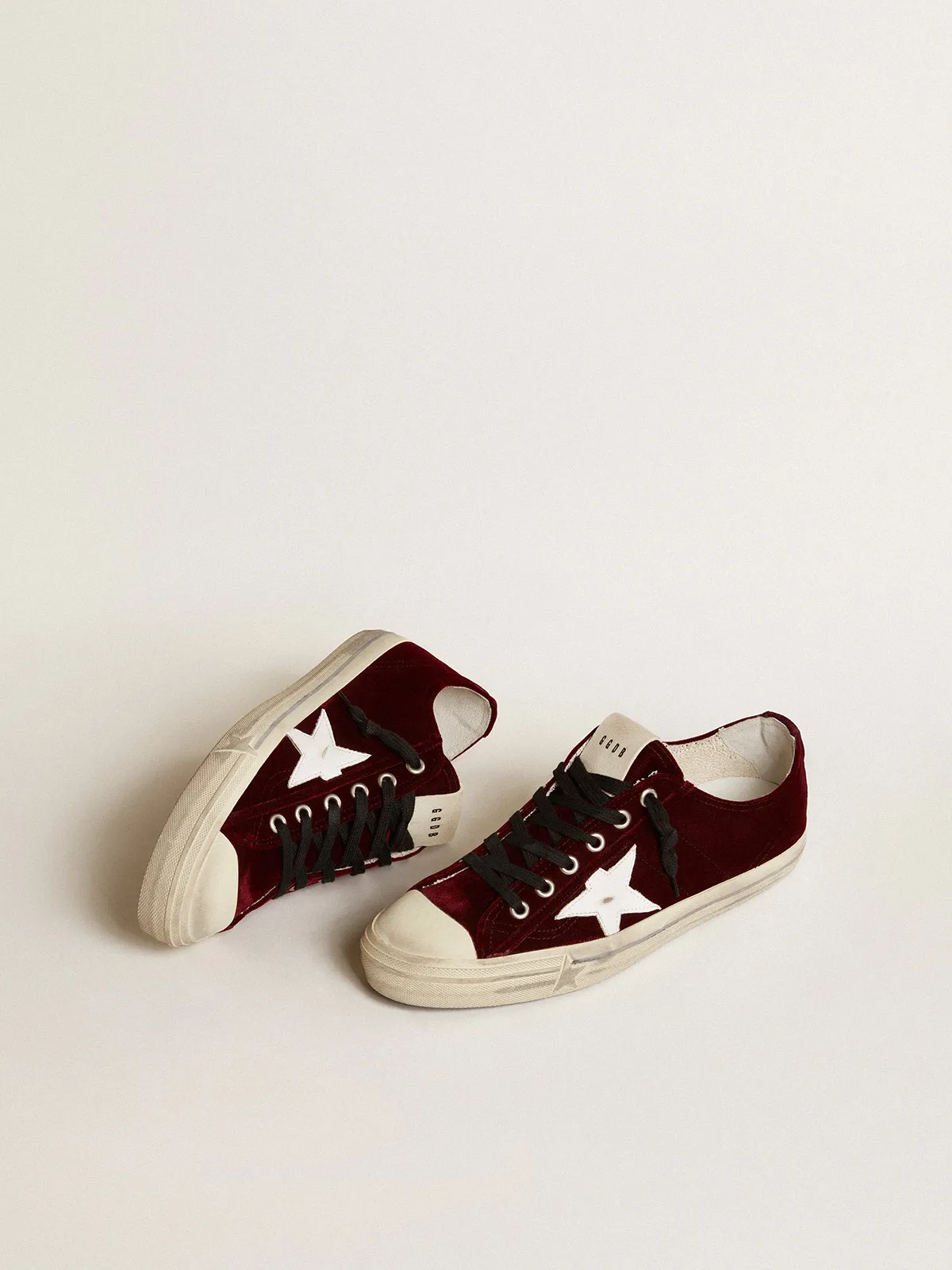 Men’s V-Star LTD in burgundy velvet with white leather star