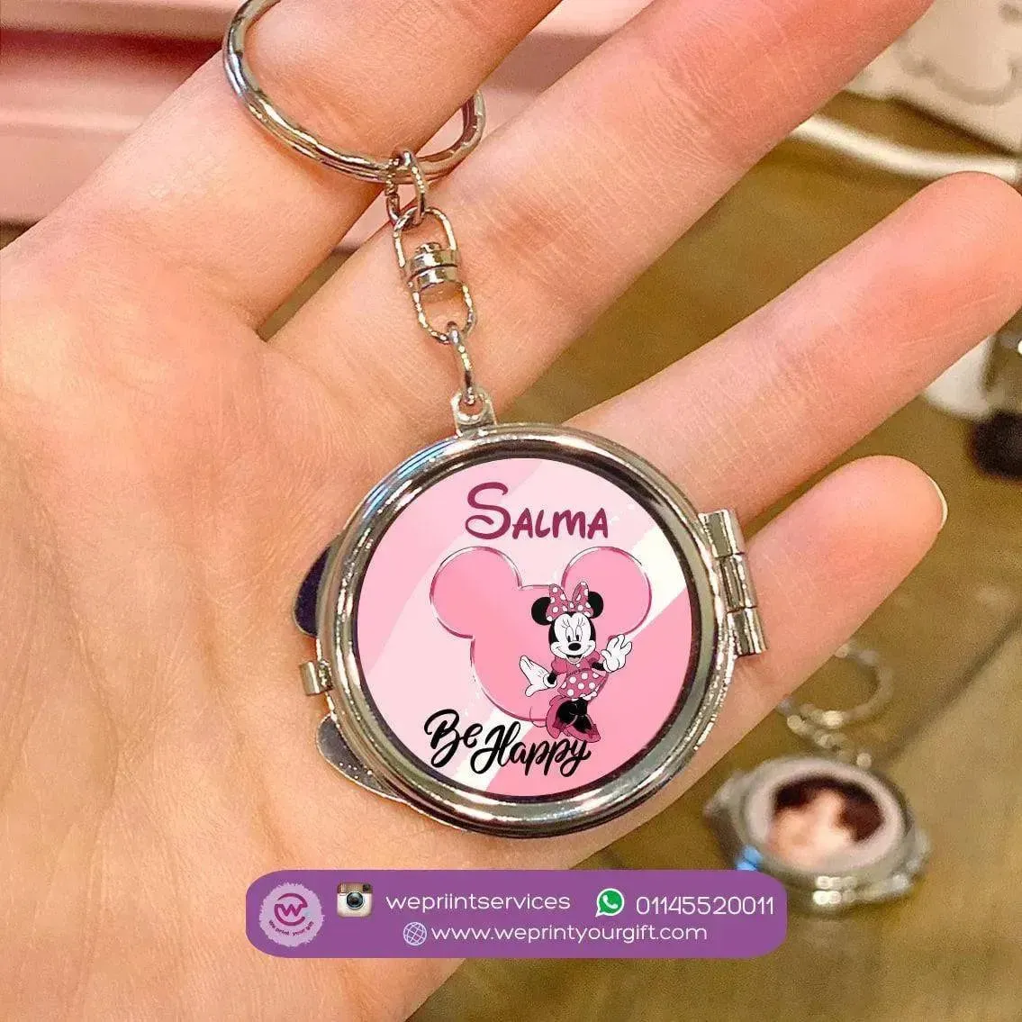 Metal Keychain -  With Inside Mirror - Minnie Mouse