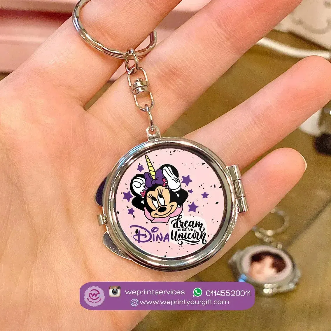 Metal Keychain -  With Inside Mirror - Minnie Mouse