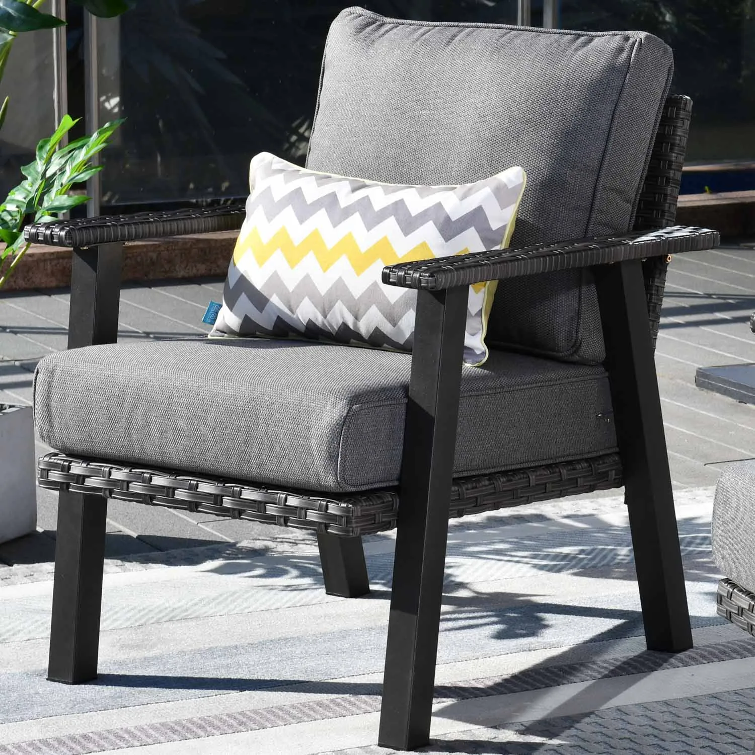 Ovios Patio Conversation Set 5 Person Seating with Table, 5'' Cushion, Olefin Fabric