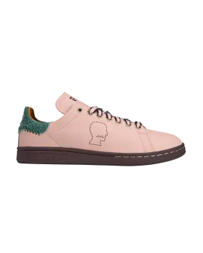 Stan Smith Brain Dead